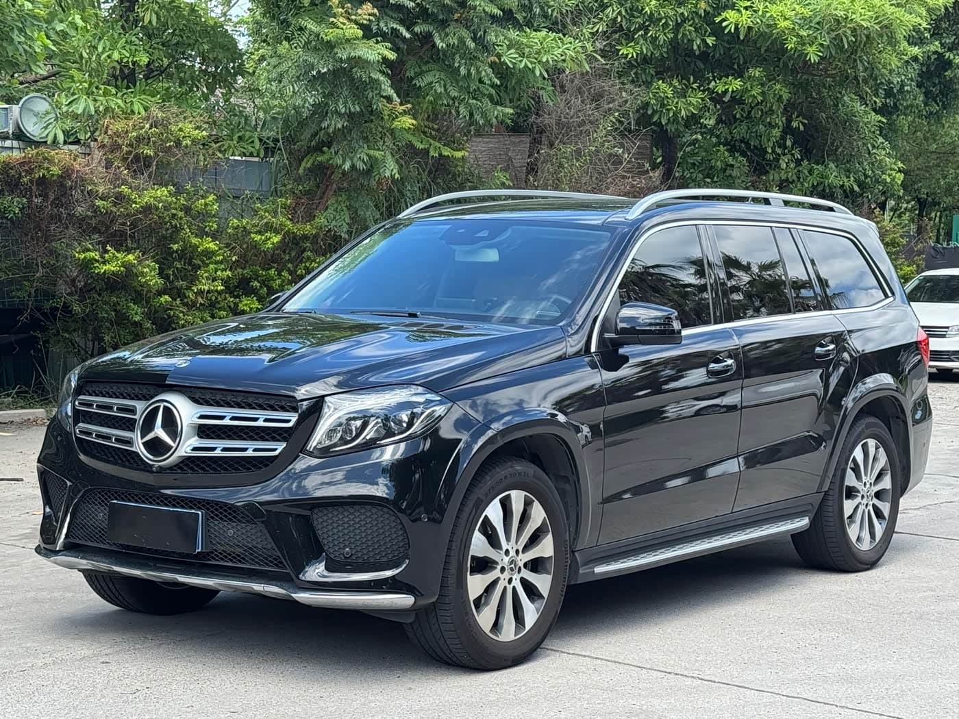 Mercedes-Benz GLS 2018 — Фото 1/15