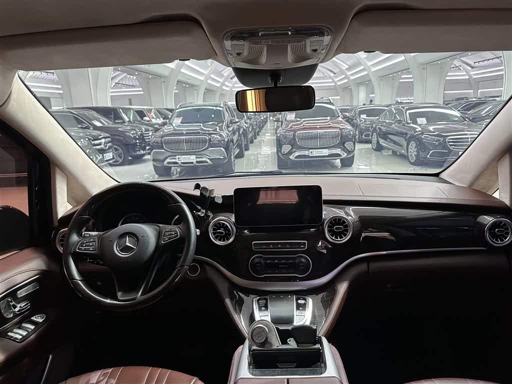 Mercedes-Benz Vito 2022 — Фото 13/20