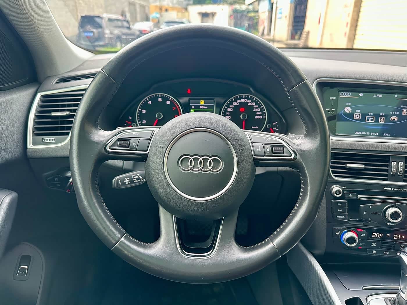 Audi Q5 2017 — Фото 13/20