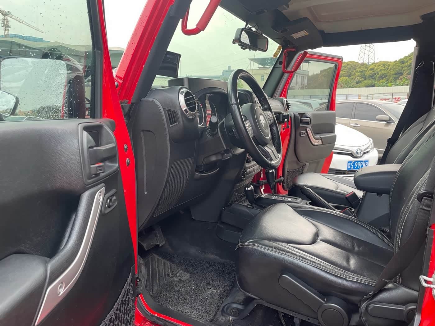 Jeep Wrangler 2018 — Фото 10/17