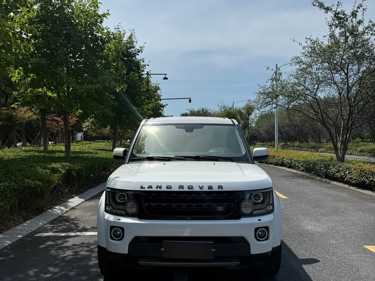Land Rover Discovery 2012 — Фото 2/18