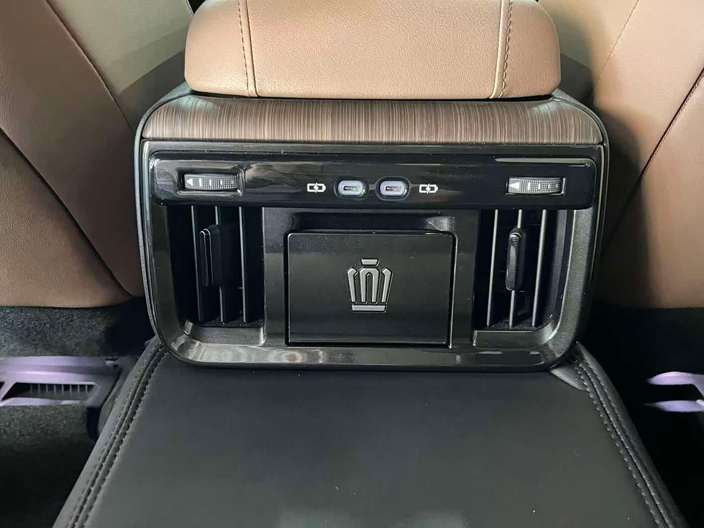 Toyota Crown 2025 — Фото 14/20
