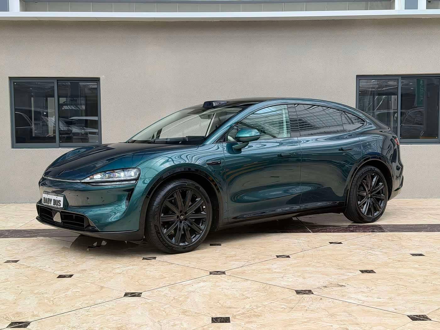 Zhijie Luxeed R7, 2025