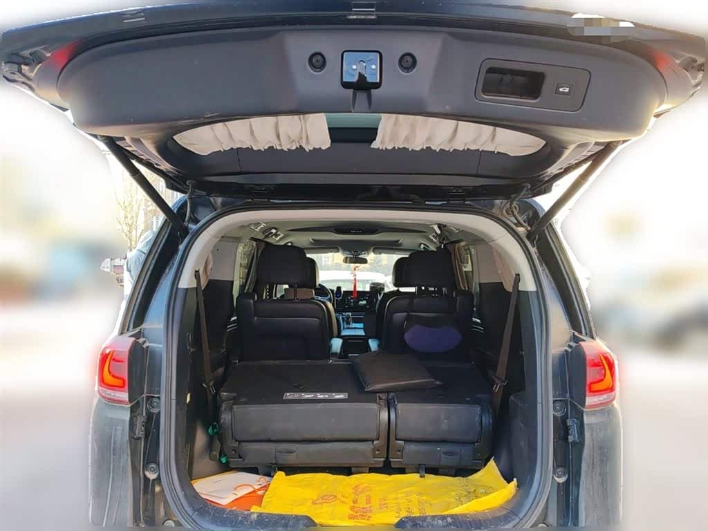 GAC Trumpchi Trumpchi M8 2023 — Фото 10/20