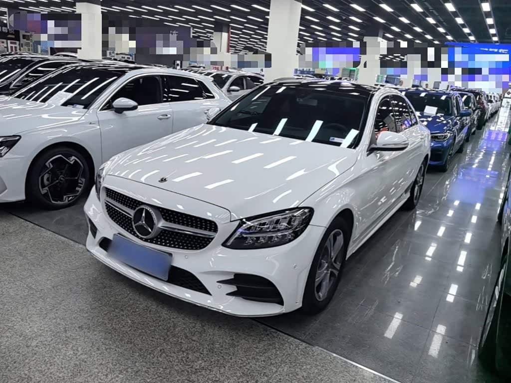 Mercedes-Benz C-Class 2020 — Фото 1/20