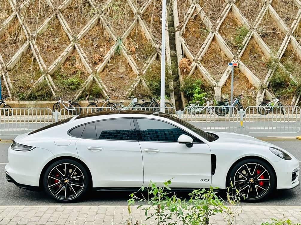 Porsche Panamera 2023 — Фото 9/19