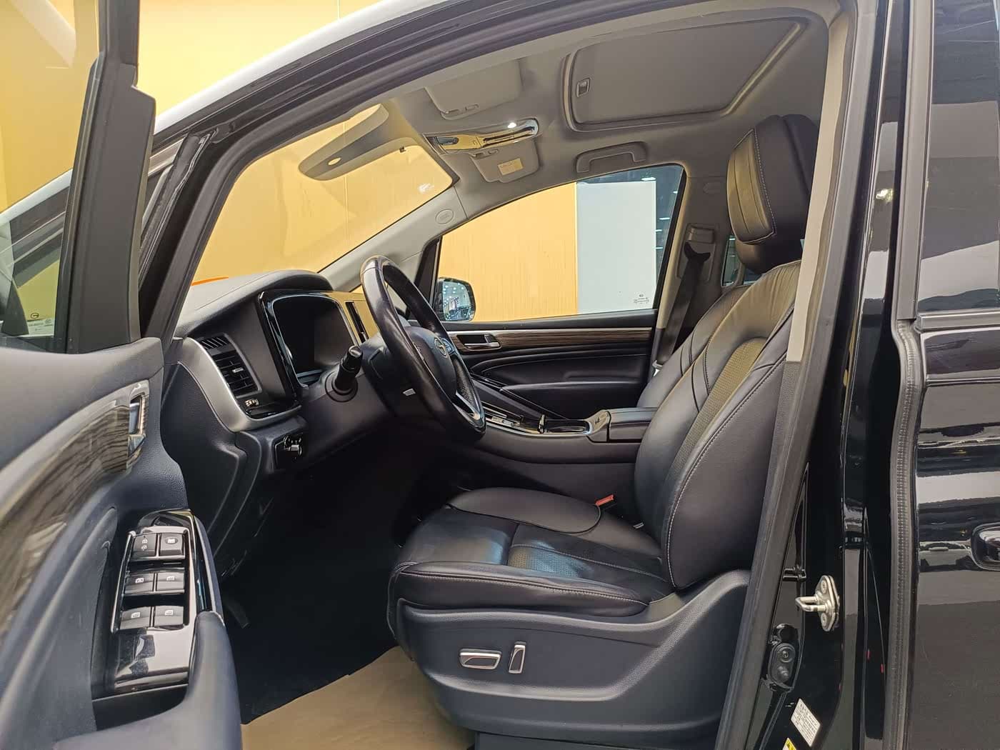 GAC Trumpchi Trumpchi M8 2021 — Фото 13/20