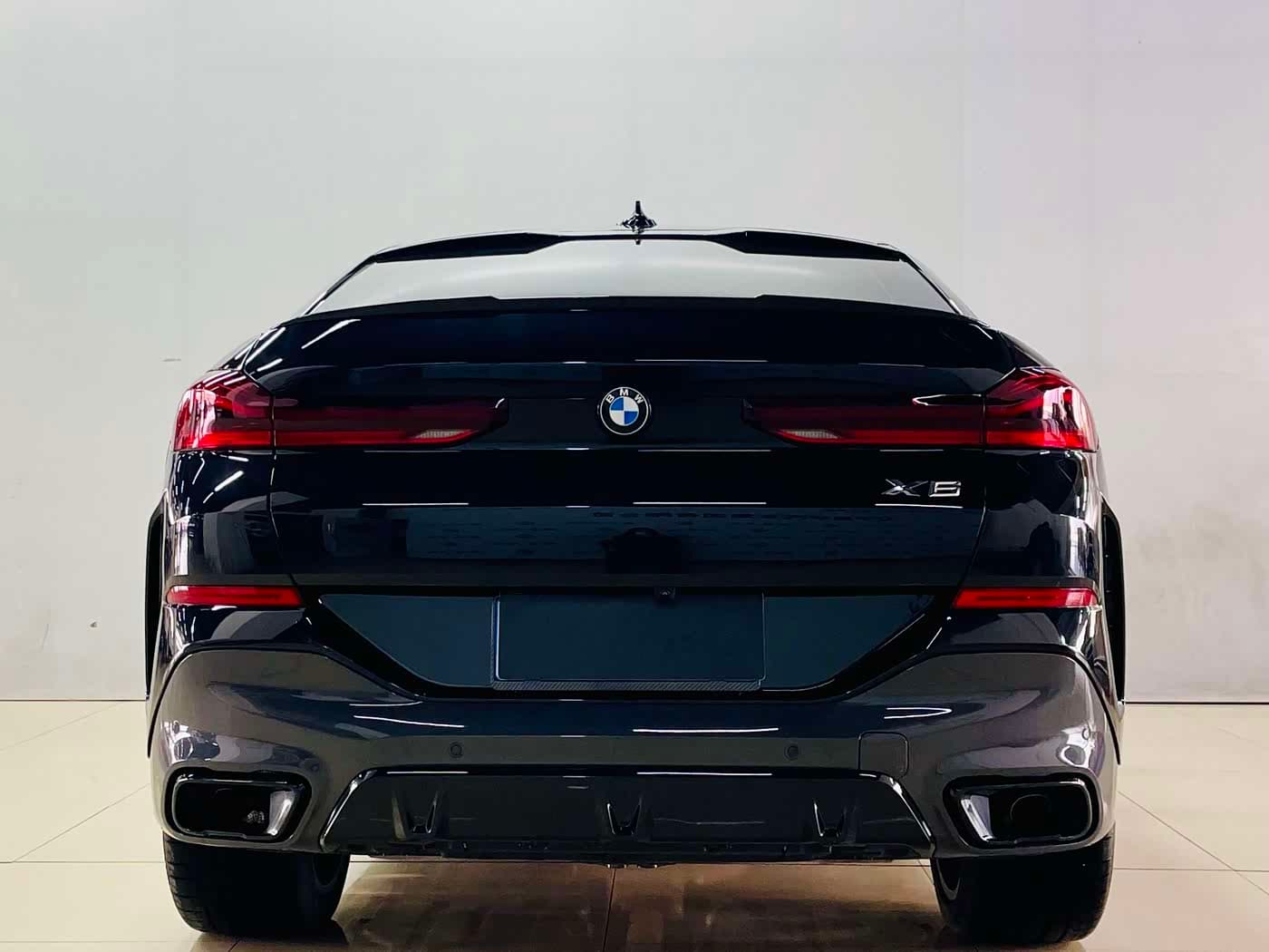 BMW X6 2023 — Фото 7/18