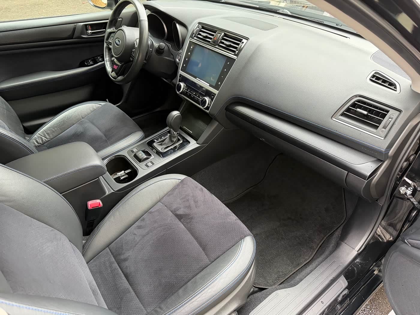 Subaru Legacy 2022 — Фото 13/20