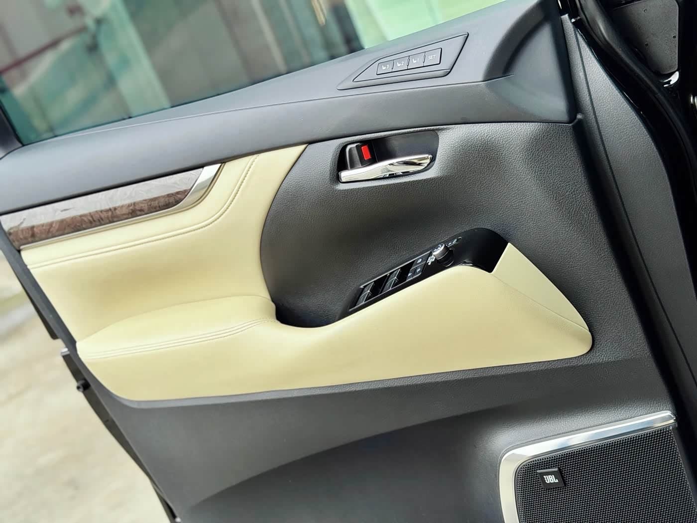 Toyota Alphard 2021 — Фото 16/20
