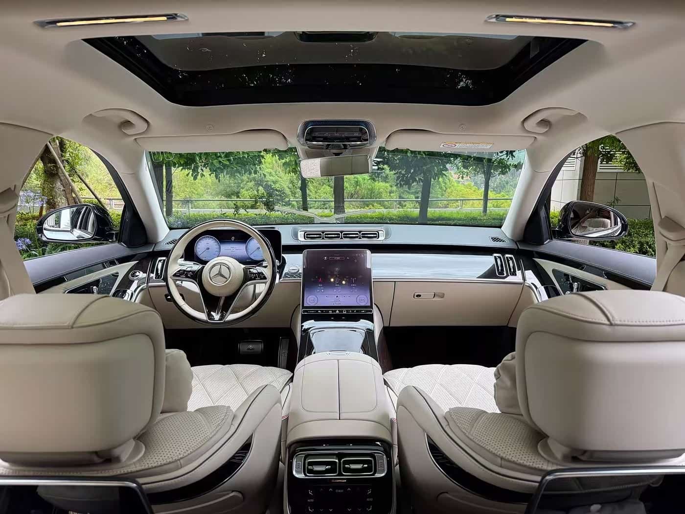 Mercedes-Benz Maybach S-Class 2023 — Фото 8/18