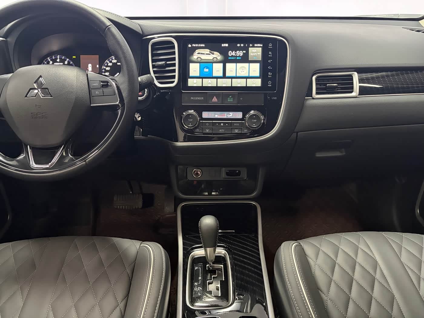 Mitsubishi Outlander 2022 — Фото 9/18