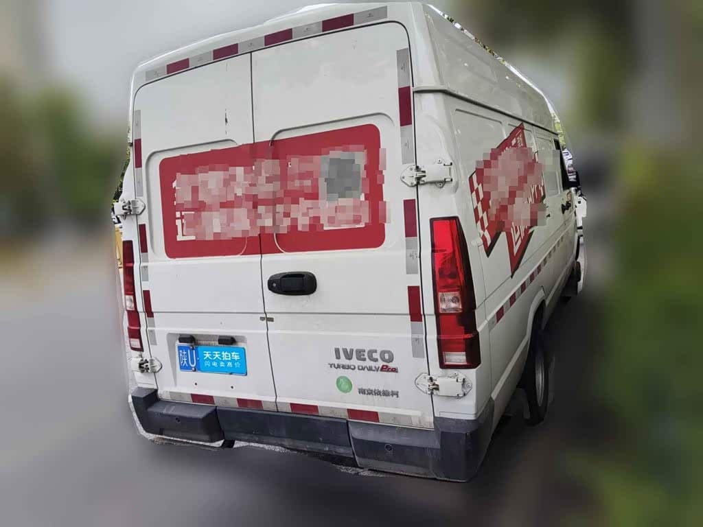 Iveco Daily 2026 — Фото 2/13