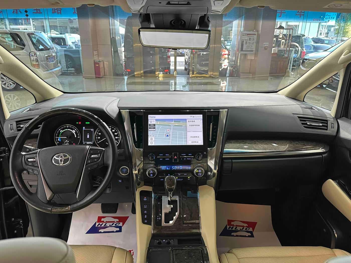 Toyota Vellfire 2021 — Фото 10/20
