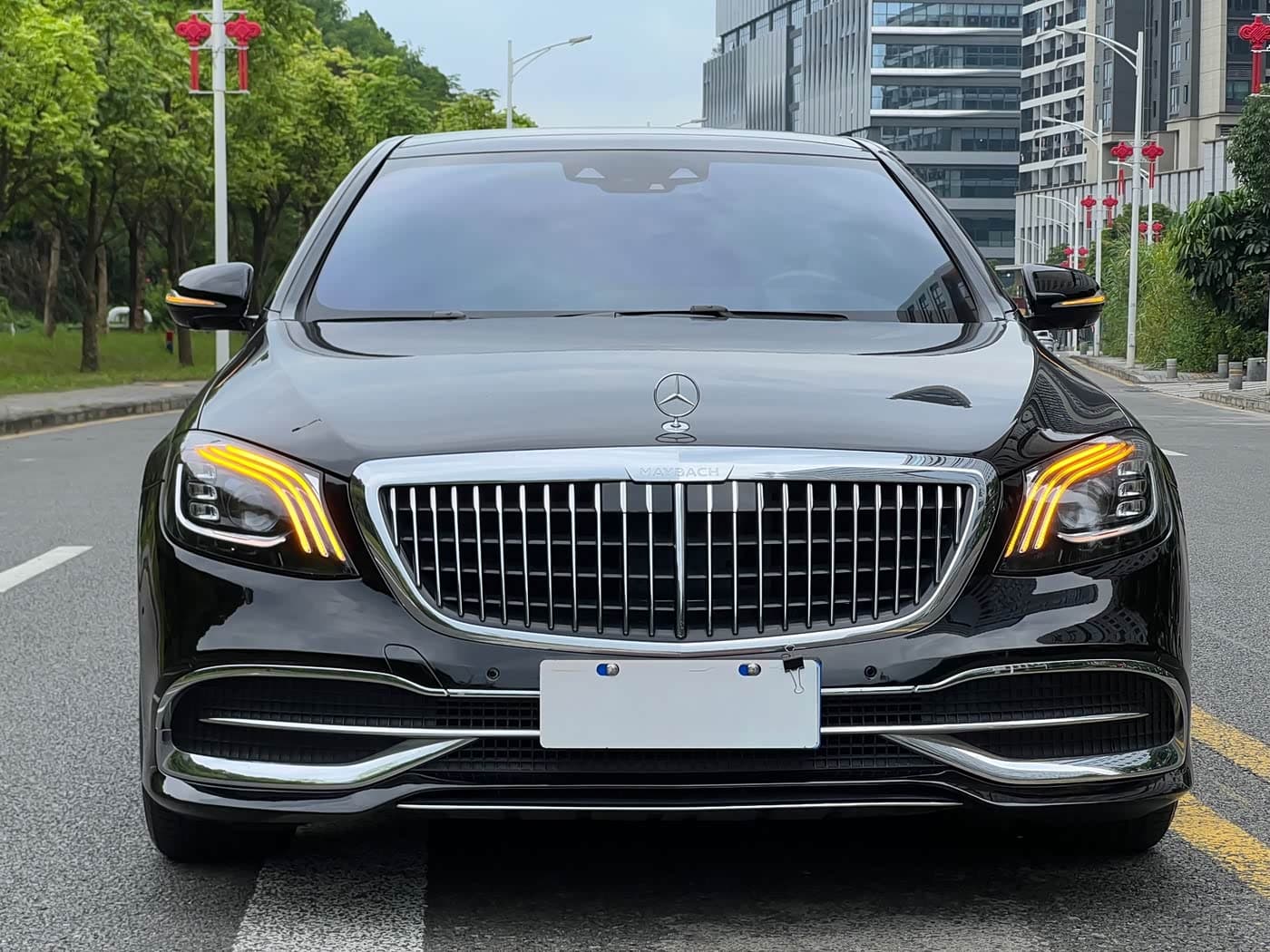 Mercedes-Benz Maybach S-Class 2019 — Фото 2/12