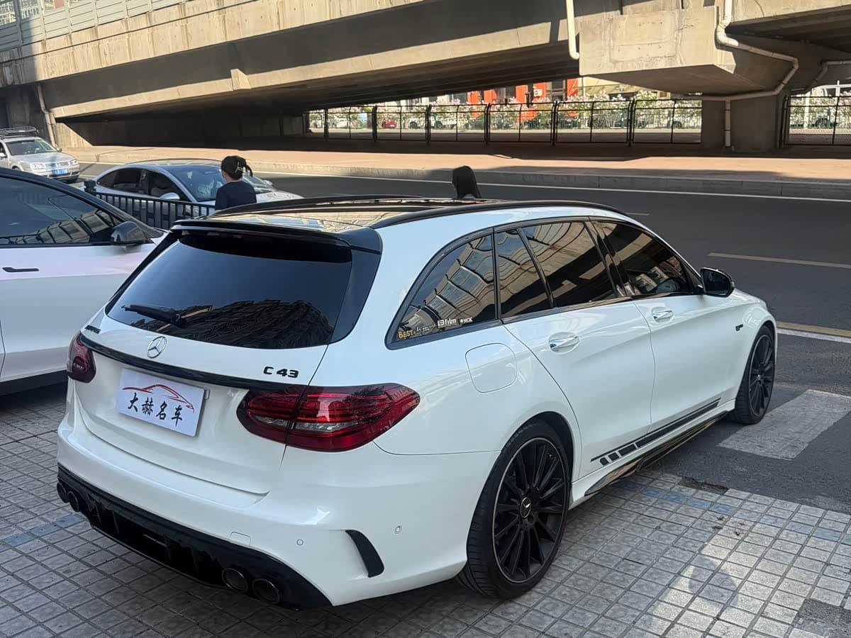 Mercedes-Benz C-Class AMG 2019 — Фото 4/12