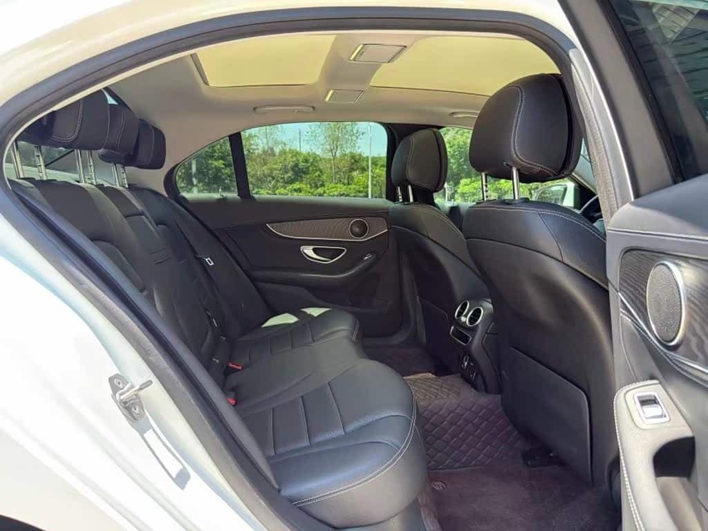 Mercedes-Benz C-Class 2020 — Фото 8/9