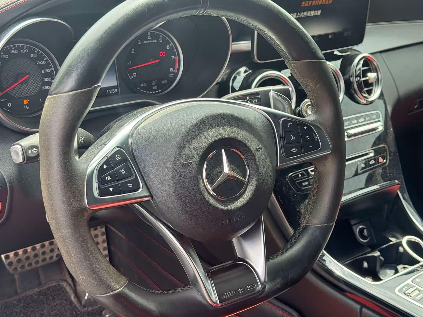 Mercedes-Benz C-Class AMG 2018 — Фото 12/20