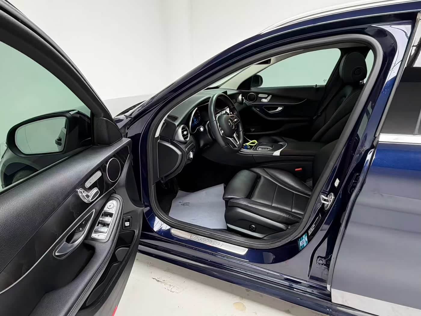 Mercedes-Benz C-Class 2020 — Фото 11/18