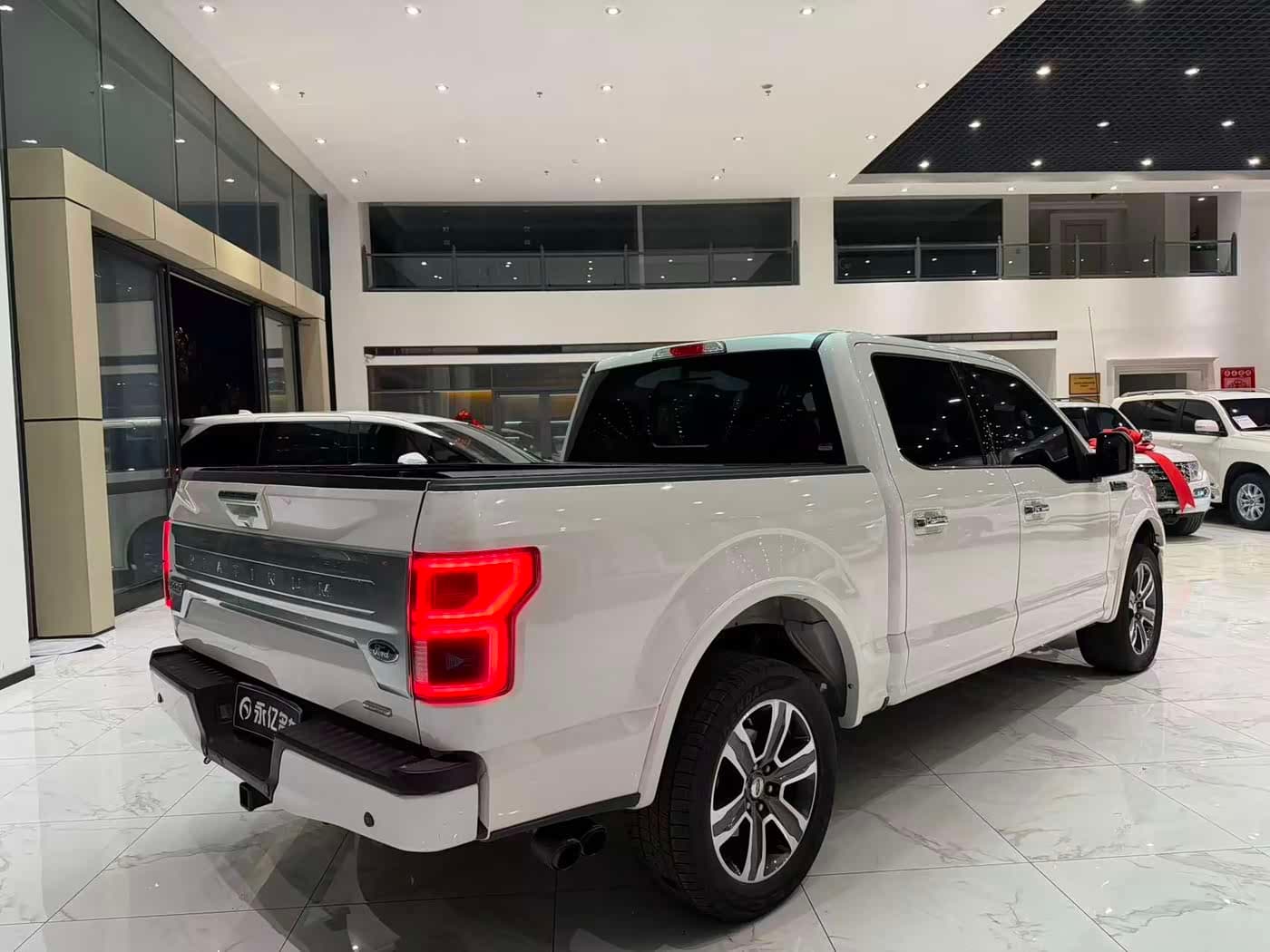 Ford F-150 Raptor 2018 — Фото 12/14