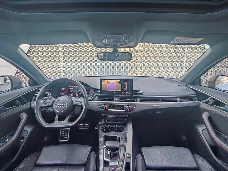 Audi A4L 2022 — Фото 9/15