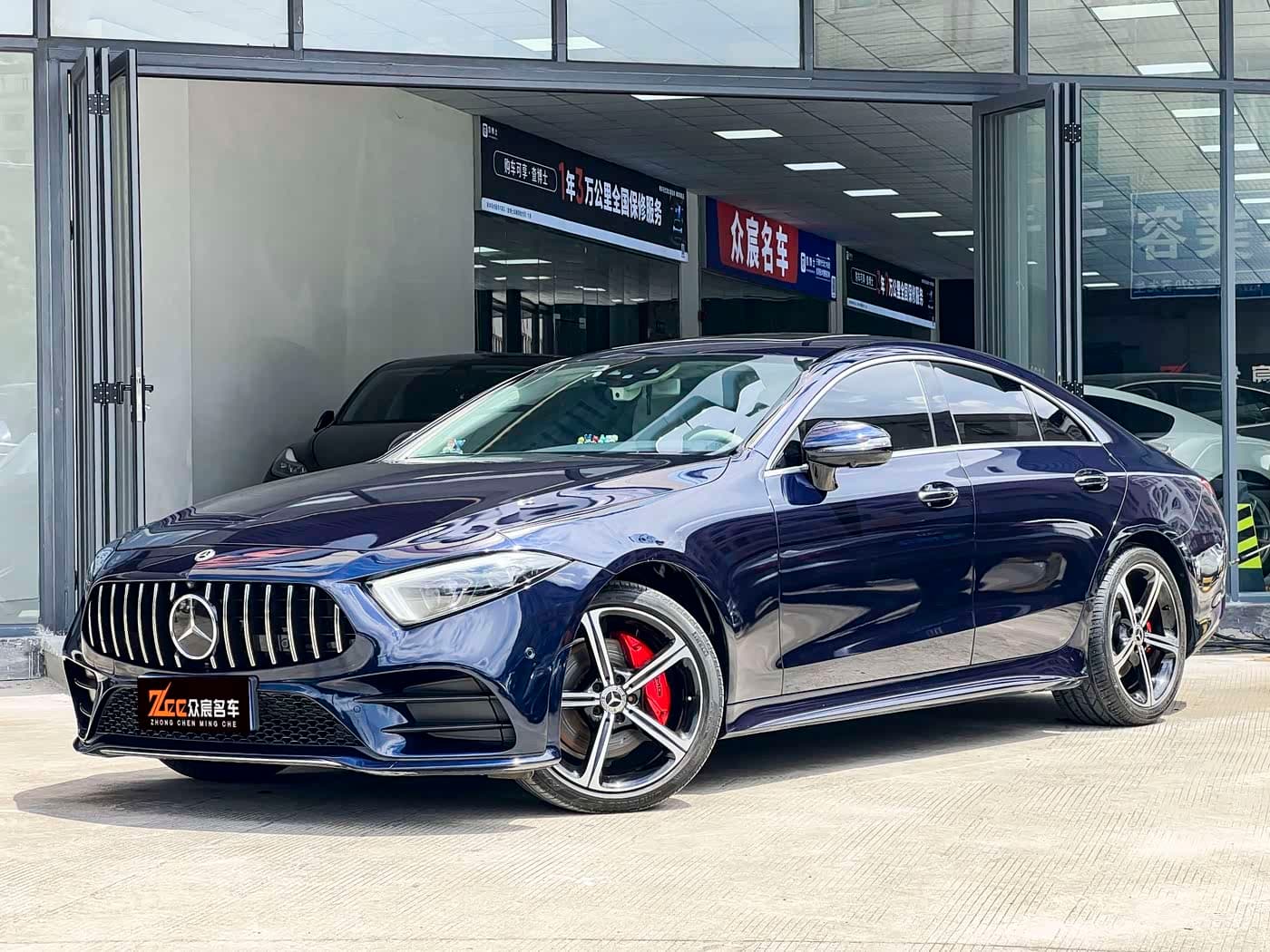 Mercedes-Benz CLS 2018 — Фото 1/14