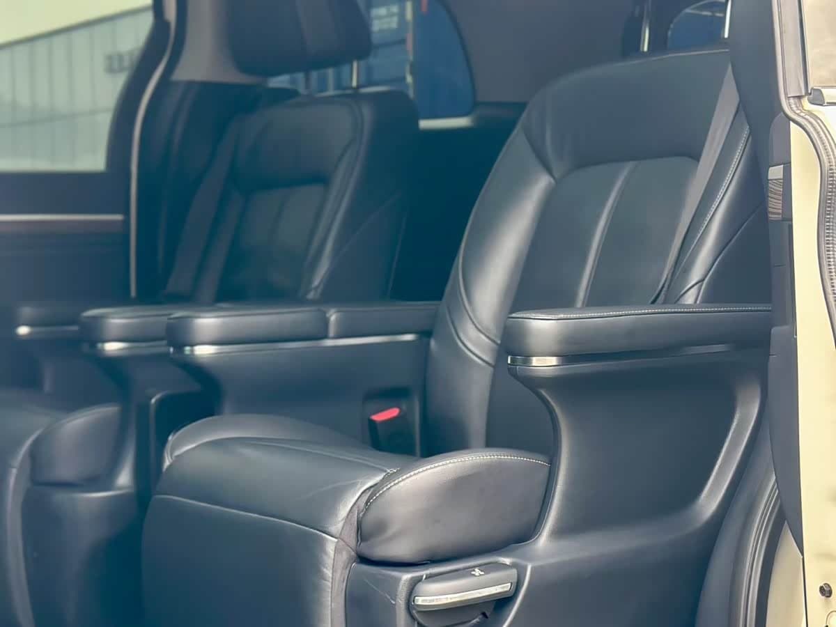 GAC Trumpchi Trumpchi M8 2020 — Фото 8/9