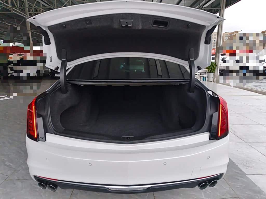 Cadillac CT6 2022 — Фото 9/20