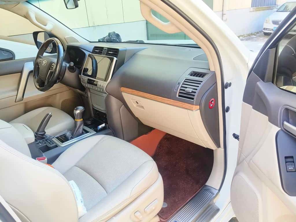 Toyota Prado 2017 — Фото 13/13