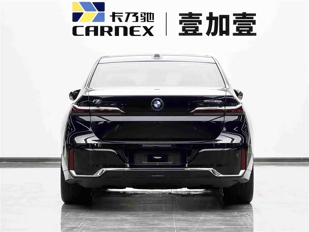 BMW i7 2023 — Фото 5/20