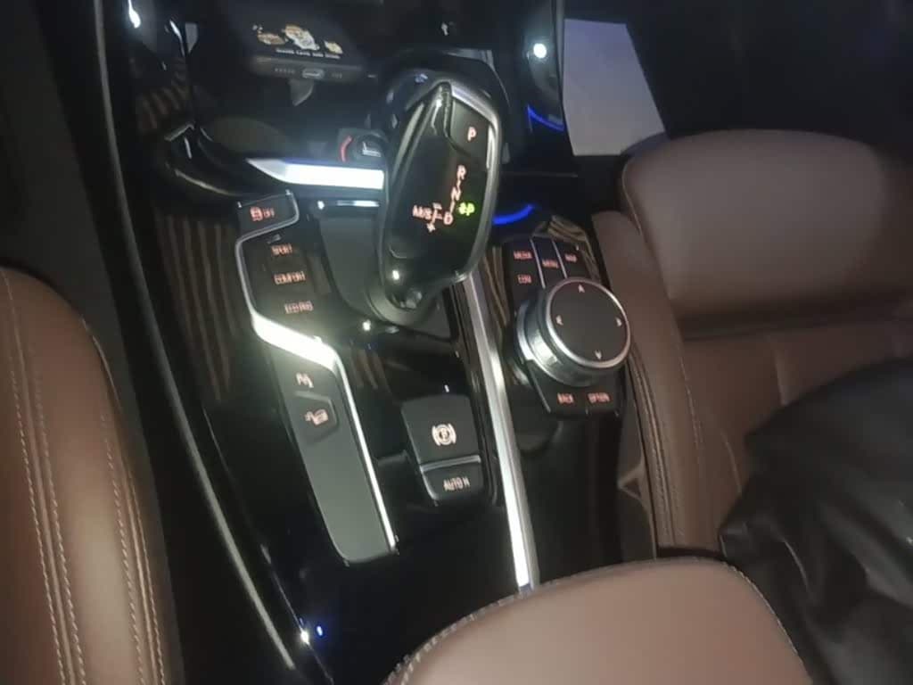 BMW X3 2019 — Фото 14/20