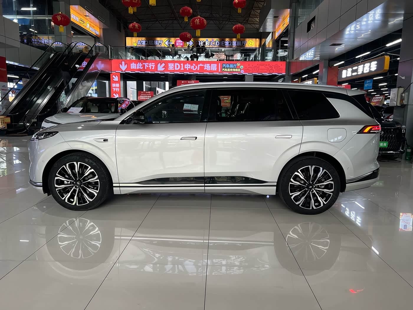 Dongfeng Yipai eπ008 2025 — Фото 2/20