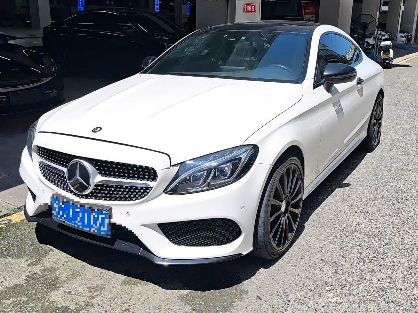 Mercedes-Benz C-Class 2018 — Фото 1/9