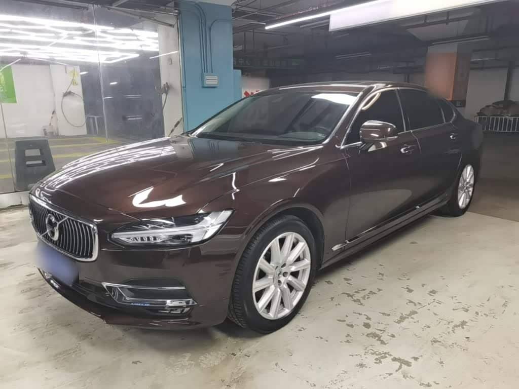 Volvo S90, 2020