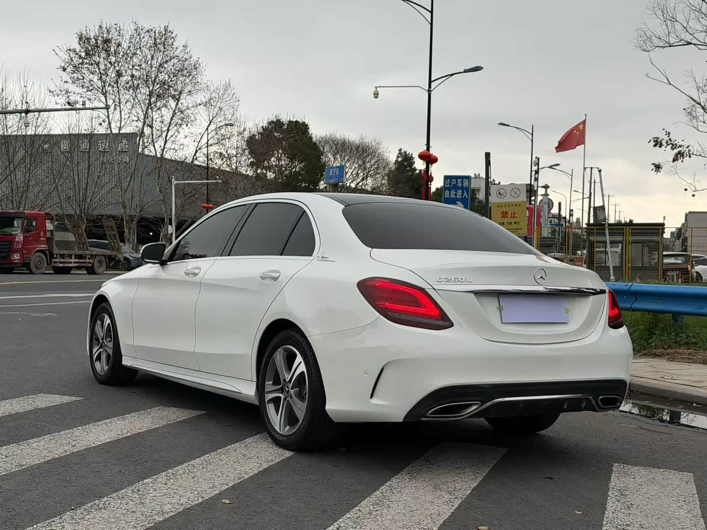 Mercedes-Benz C-Class 2019 — Фото 5/9
