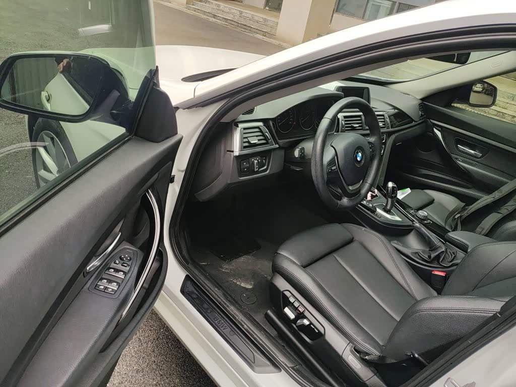 BMW 3 Series GT 2018 — Фото 12/20