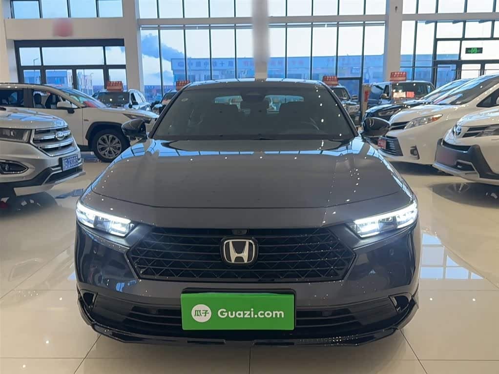 Honda Accord 2023 — Фото 8/20