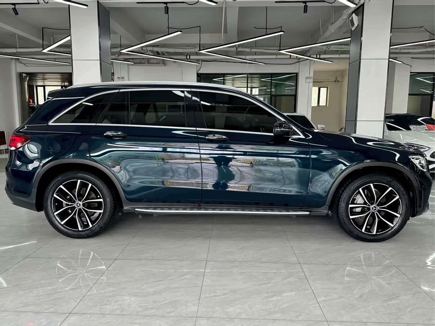 Mercedes-Benz GLC 2021 — Фото 2/11