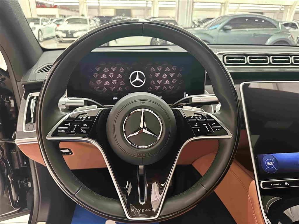 Mercedes-Benz Maybach S-Class 2023 — Фото 7/19