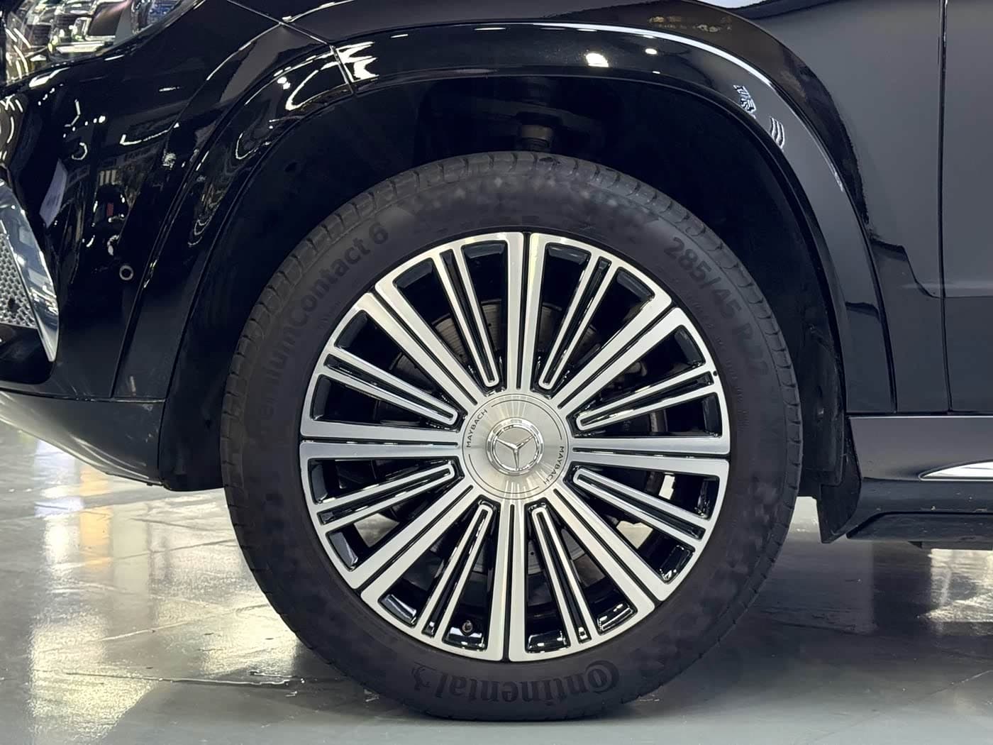Mercedes-Benz Maybach GLS 2021 — Фото 15/20