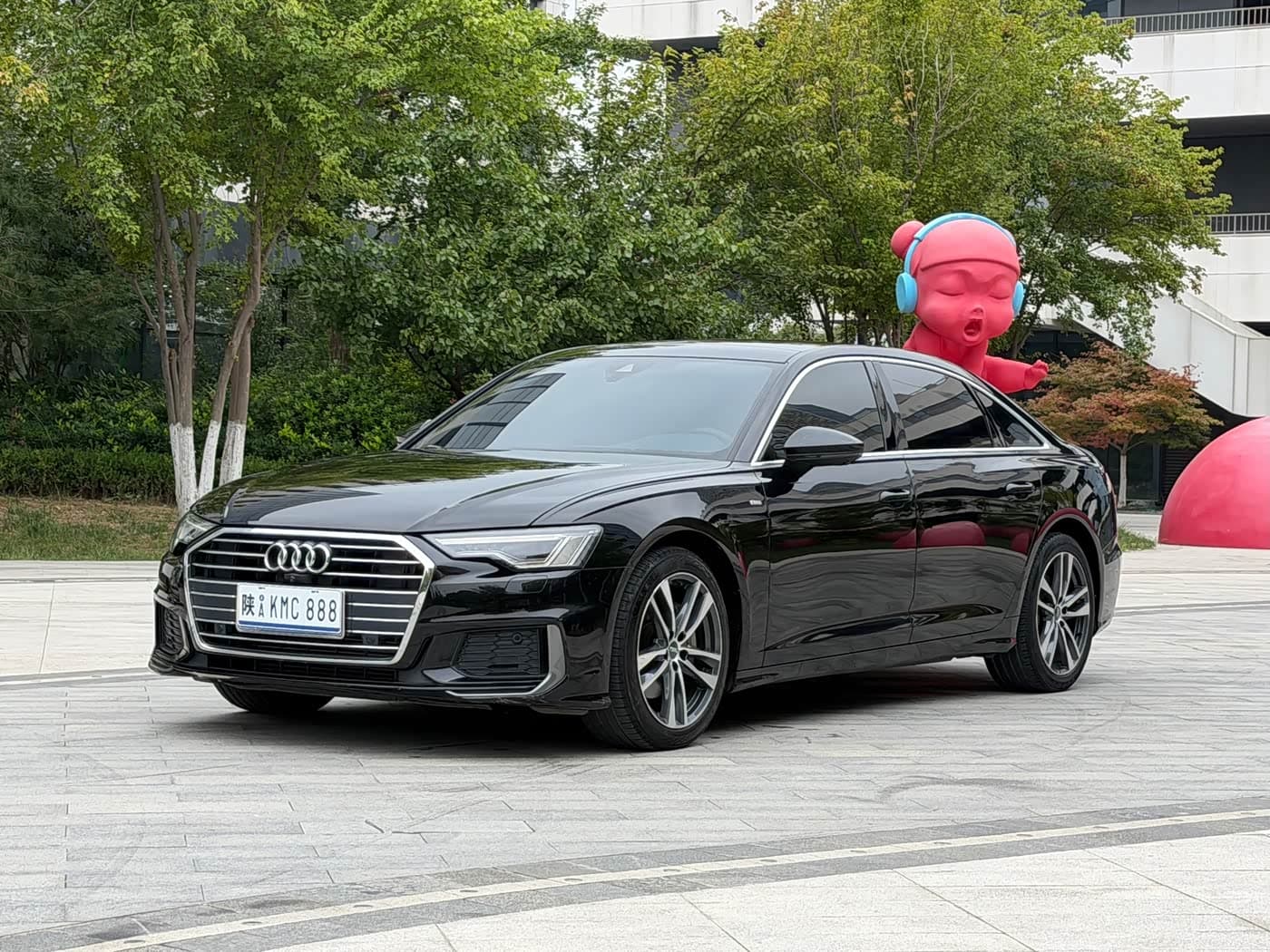 Audi A6L 2020 — Фото 1/9