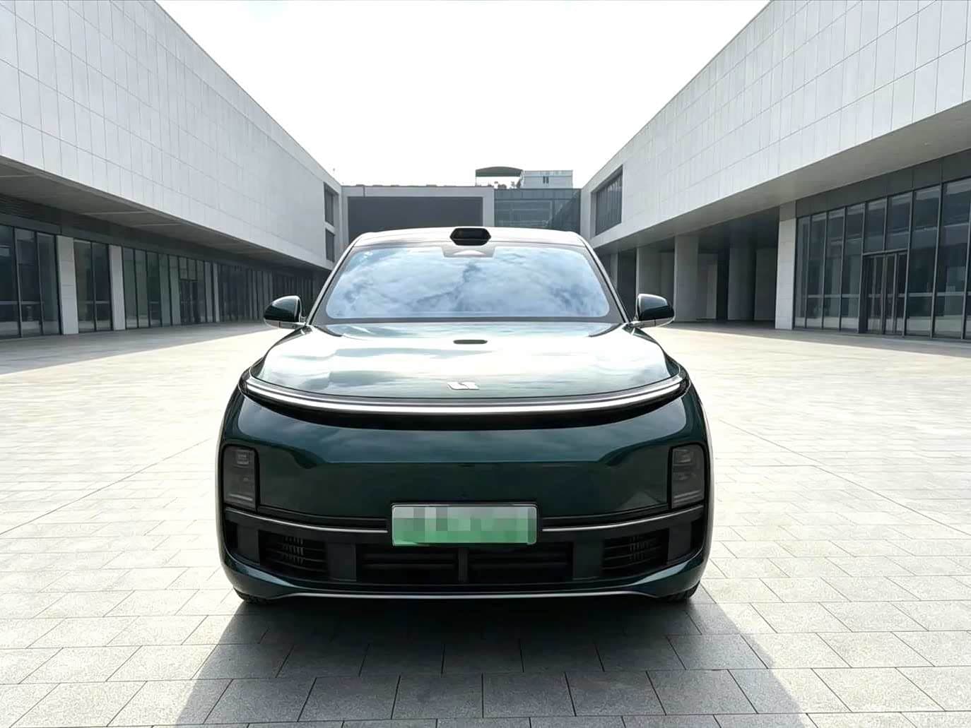 Li Auto Li Xiang L9 2024 — Фото 3/9