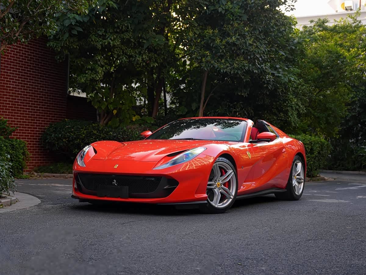 Ferrari 812, 2021