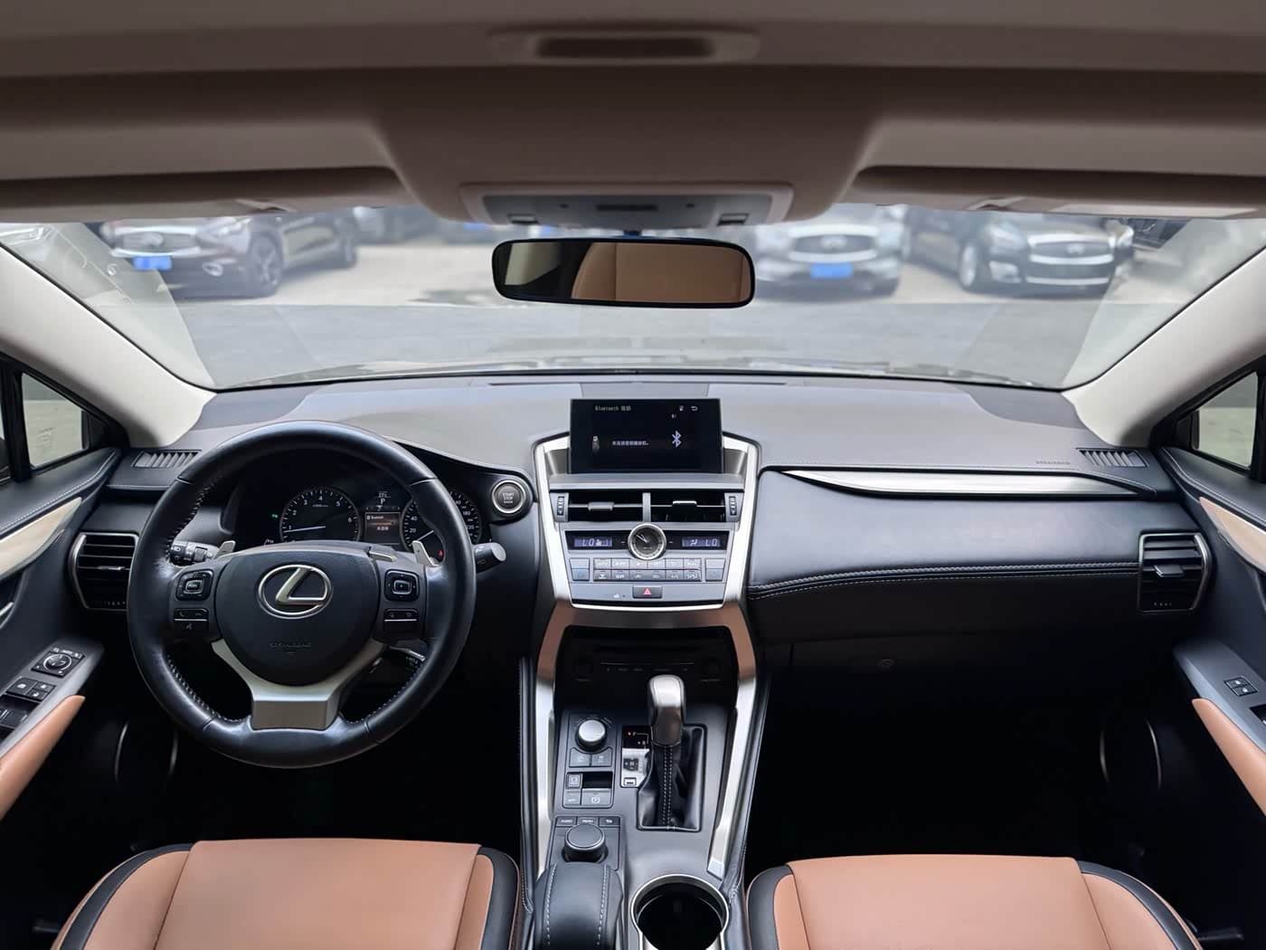 Lexus NX 2015 — Фото 5/10