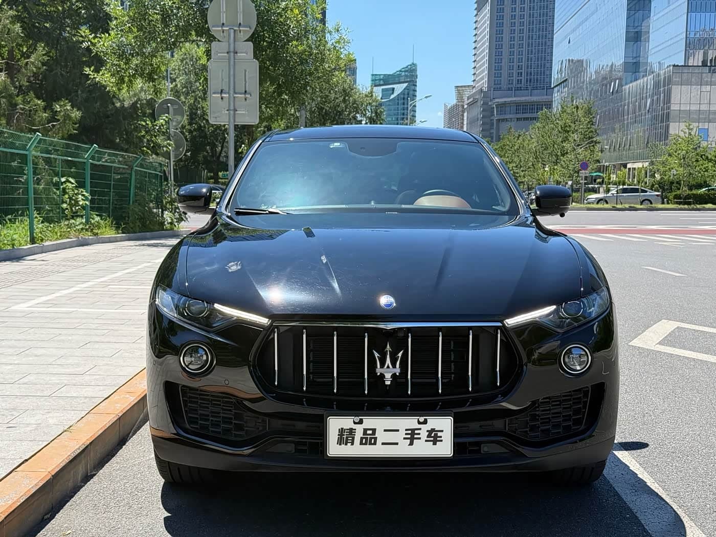 Maserati Levante 2022 — Фото 2/20