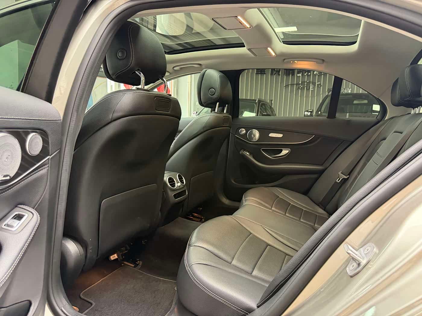 Mercedes-Benz C-Class 2019 — Фото 18/18