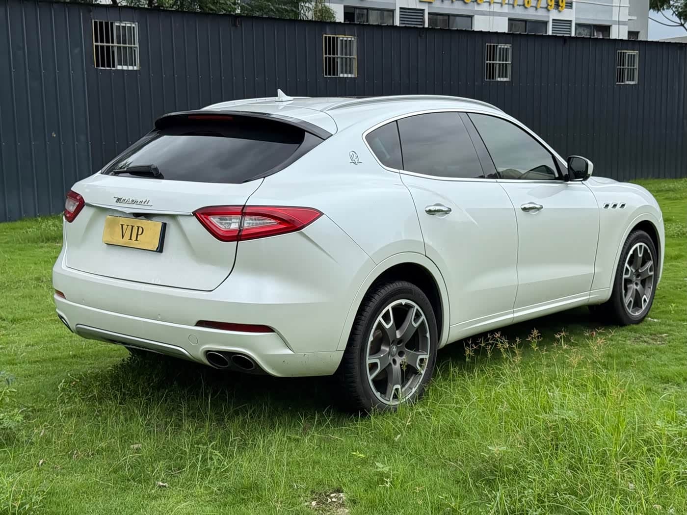 Maserati Levante 2016 — Фото 4/17