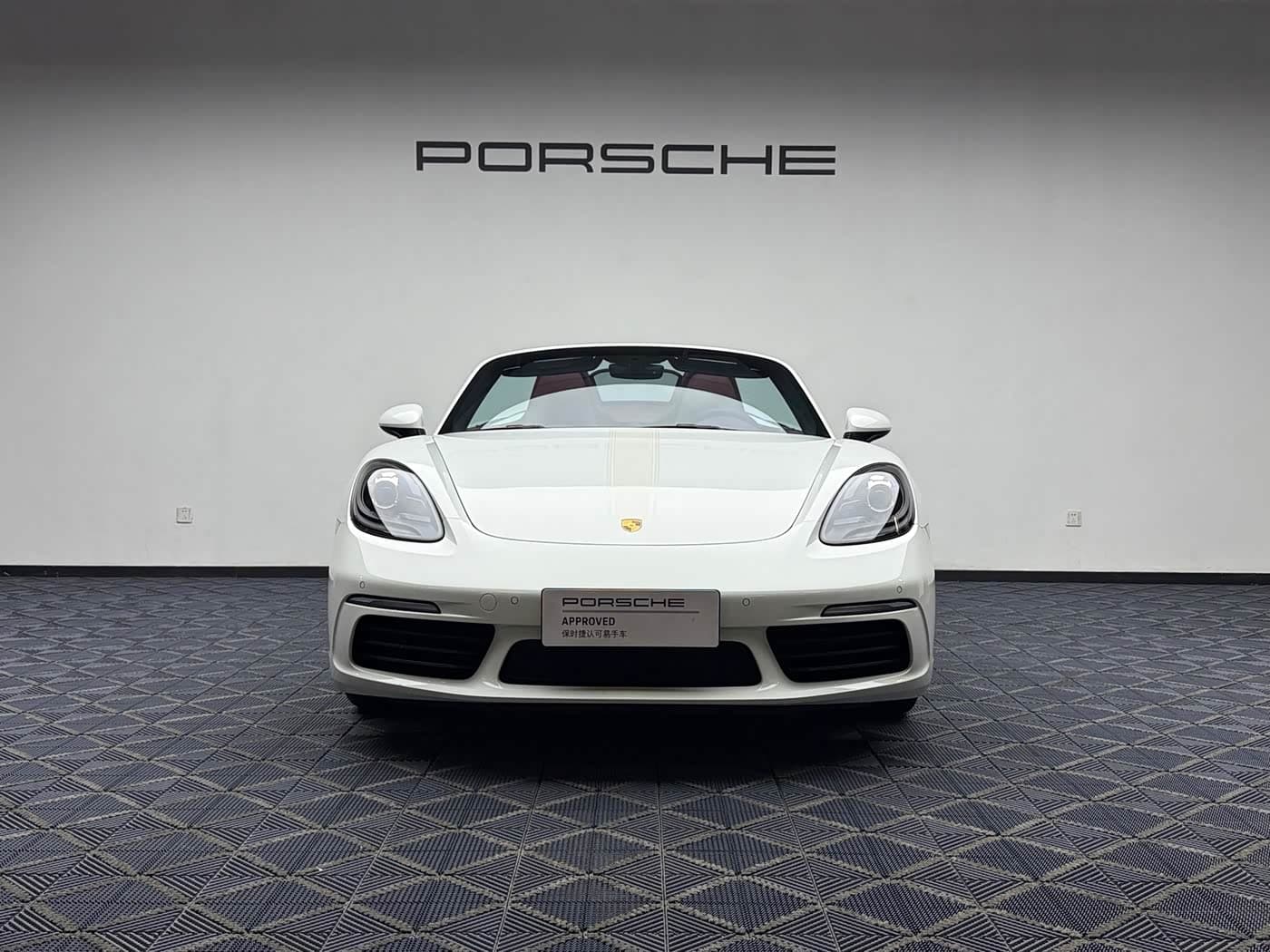 Porsche 718 2026 — Фото 8/17