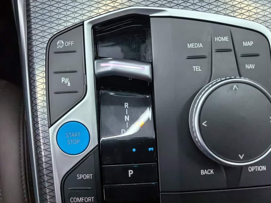 BMW i3 2022 — Фото 16/16