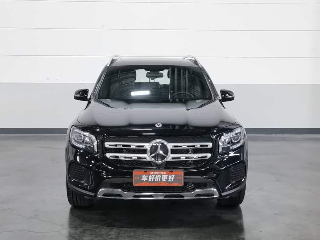 Mercedes-Benz GLB 2021 — Фото 3/20
